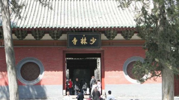 鼎冠优配 特朗普：若美联储理事库克不辞职就解雇她